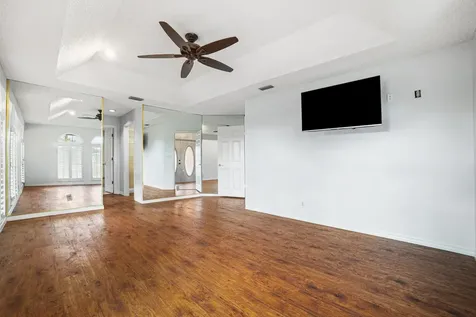 2500 Lake Josephine Drive Sebring FL 33875