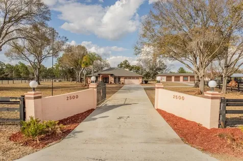 2500 Lake Josephine Drive Sebring FL 33875