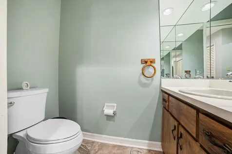 2500 Lake Josephine Drive Sebring FL 33875