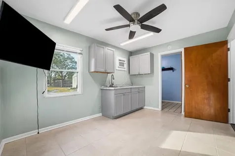 2500 Lake Josephine Drive Sebring FL 33875