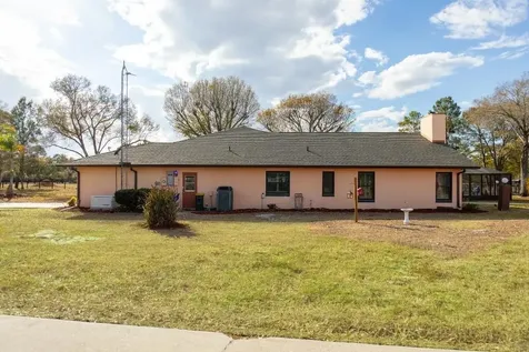 2500 Lake Josephine Drive Sebring FL 33875