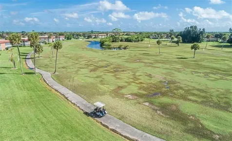106 Spring Lake Court Vero Beach FL 32962