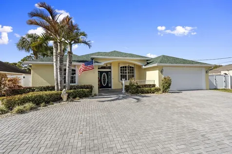 2092 Sw Villanova Road Port Saint Lucie FL 34953
