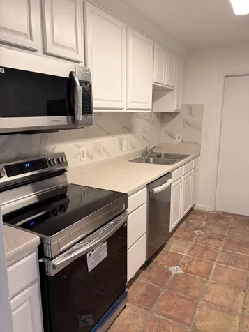 213 SE 9th Street Delray Beach FL 33483
