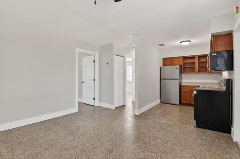 58 W 27th Street Riviera Beach FL 33404