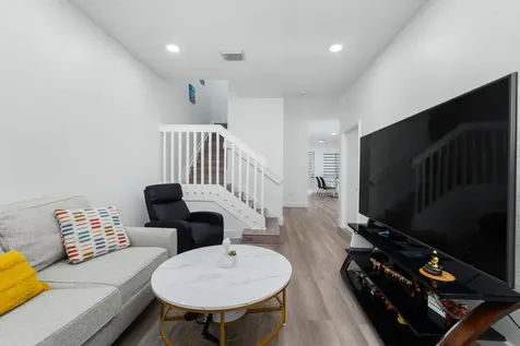 21105 Nw 14th Place Miami Gardens FL 33169