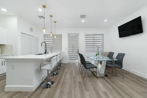 21105 Nw 14th Place Miami Gardens FL 33169