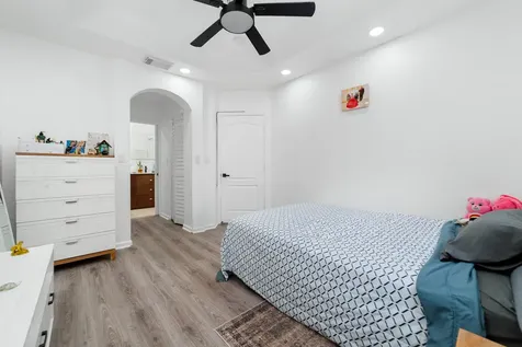 21105 Nw 14th Place Miami Gardens FL 33169