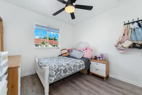 21105 Nw 14th Place Miami Gardens FL 33169