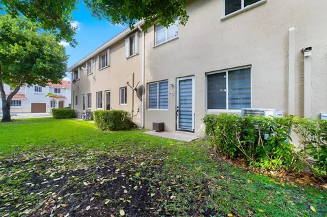 21105 Nw 14th Place Miami Gardens FL 33169