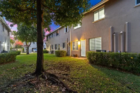21105 Nw 14th Place Miami Gardens FL 33169