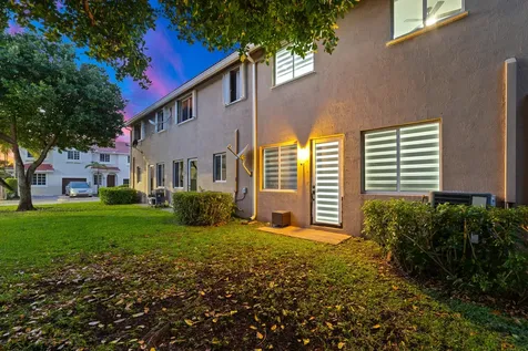 21105 Nw 14th Place Miami Gardens FL 33169