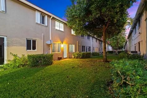 21105 Nw 14th Place Miami Gardens FL 33169
