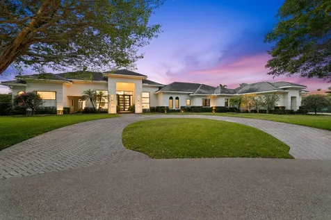 18338 Guardiann Circle Boca Raton FL 33496
