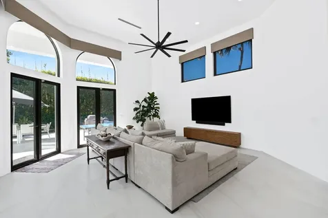 18338 Guardiann Circle Boca Raton FL 33496