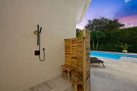 18338 Guardiann Circle Boca Raton FL 33496