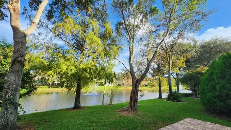 1042 Grove Park Circle Boynton Beach FL 33436