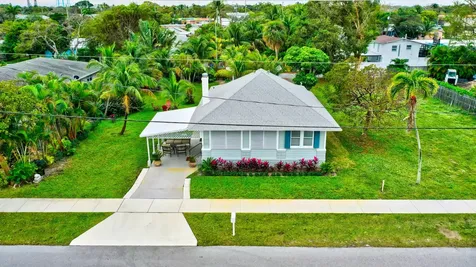 320 Se 4th Avenue Delray Beach FL 33483