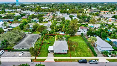 320 Se 4th Avenue Delray Beach FL 33483