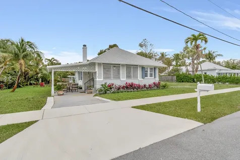 320 Se 4th Avenue Delray Beach FL 33483