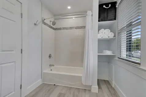 320 Se 4th Avenue Delray Beach FL 33483