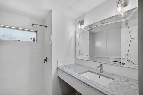 8420 Se Eagle Avenue Hobe Sound FL 33455