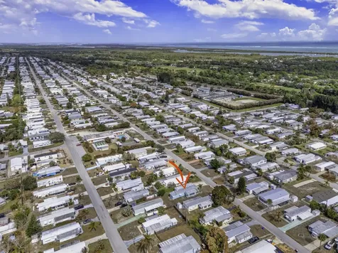 8420 Se Eagle Avenue Hobe Sound FL 33455