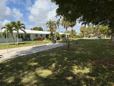 3801 Ne 22nd Terrace Lighthouse Point FL 33064