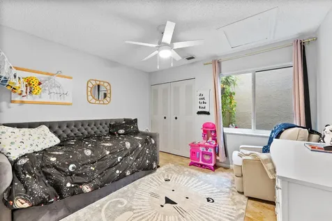 5157 Nw 11th Lane Deerfield Beach FL 33064