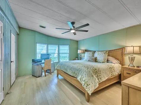 7626 Se Independence Avenue Hobe Sound FL 33455
