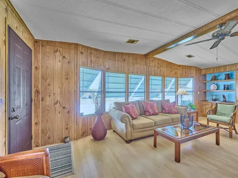 7626 Se Independence Avenue Hobe Sound FL 33455