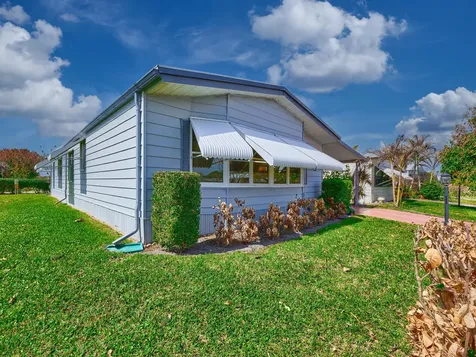 7626 Se Independence Avenue Hobe Sound FL 33455