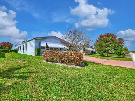7626 Se Independence Avenue Hobe Sound FL 33455