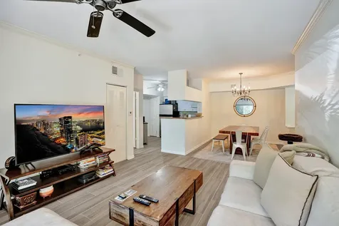 2113 Tuscany Way Boynton Beach FL 33435