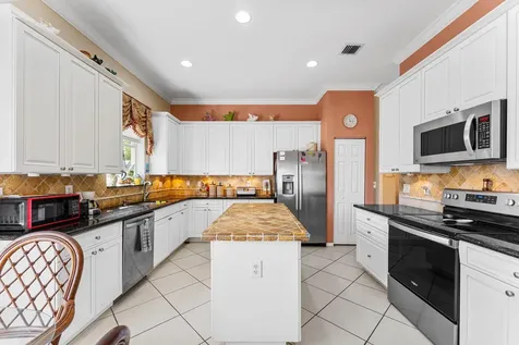 6529 Jog Estates Lane Boynton Beach FL 33437
