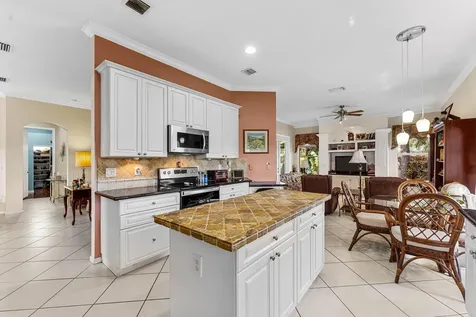 6529 Jog Estates Lane Boynton Beach FL 33437