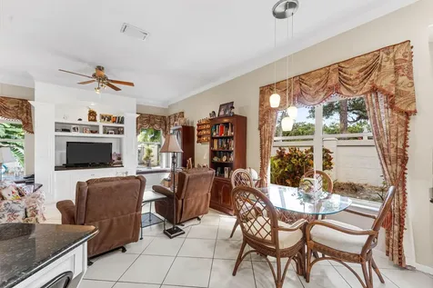 6529 Jog Estates Lane Boynton Beach FL 33437