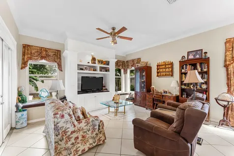 6529 Jog Estates Lane Boynton Beach FL 33437