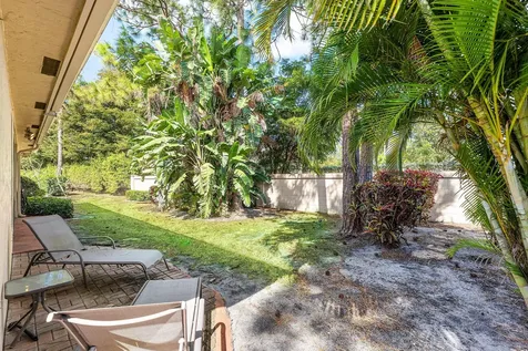 6529 Jog Estates Lane Boynton Beach FL 33437