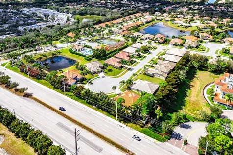6529 Jog Estates Lane Boynton Beach FL 33437