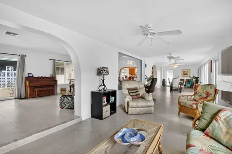 882 Azalea Court Plantation FL 33317