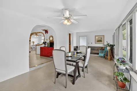 882 Azalea Court Plantation FL 33317