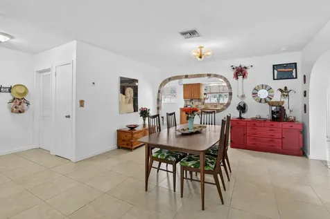 882 Azalea Court Plantation FL 33317