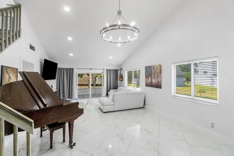 101 Azalea Circle Boynton Beach FL 33436
