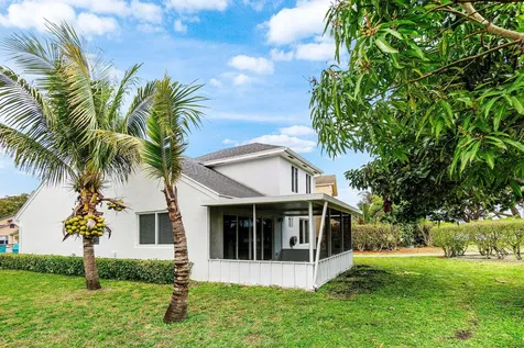 101 Azalea Circle Boynton Beach FL 33436