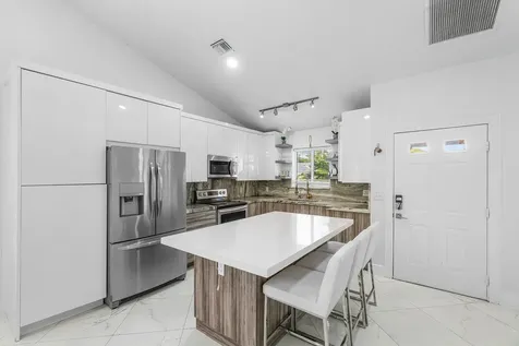 101 Azalea Circle Boynton Beach FL 33436