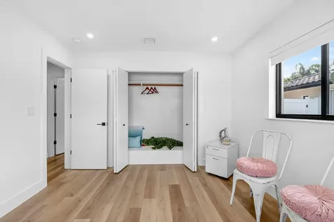 832 Appleby Street Boca Raton FL 33487