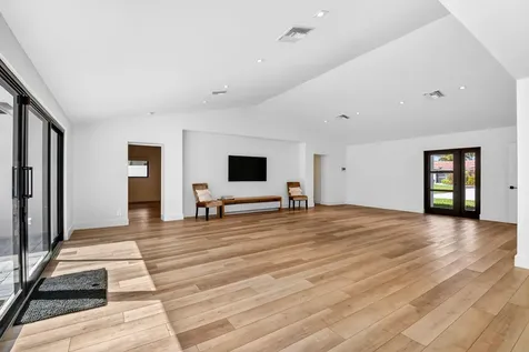 832 Appleby Street Boca Raton FL 33487