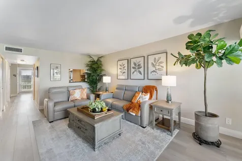 2611 N Riverside Drive Pompano Beach FL 33062