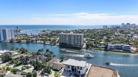 2611 N Riverside Drive Pompano Beach FL 33062